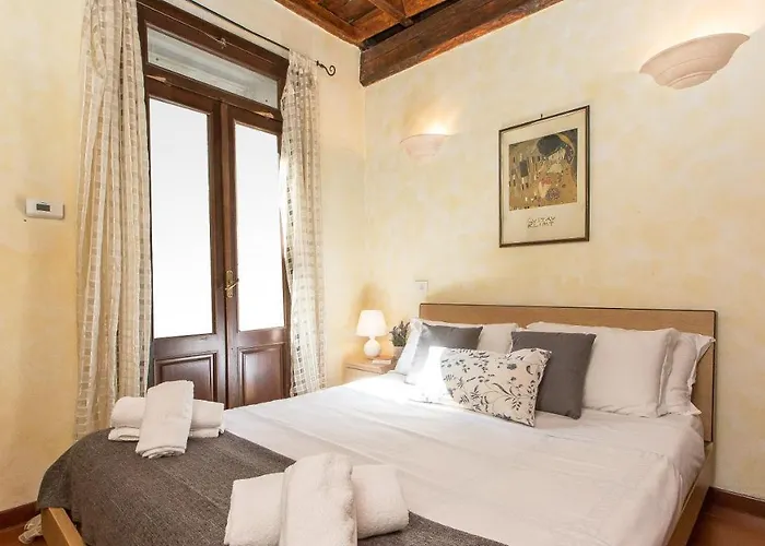  Rental In Rome Luce