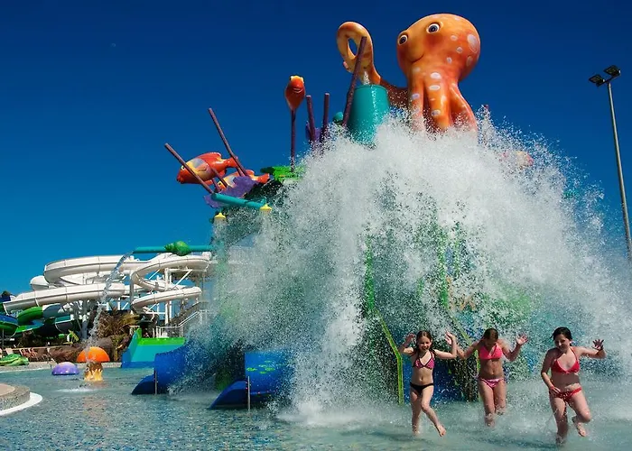 Resort: Relaxia Lanzasur Club - Aqualava Water Park