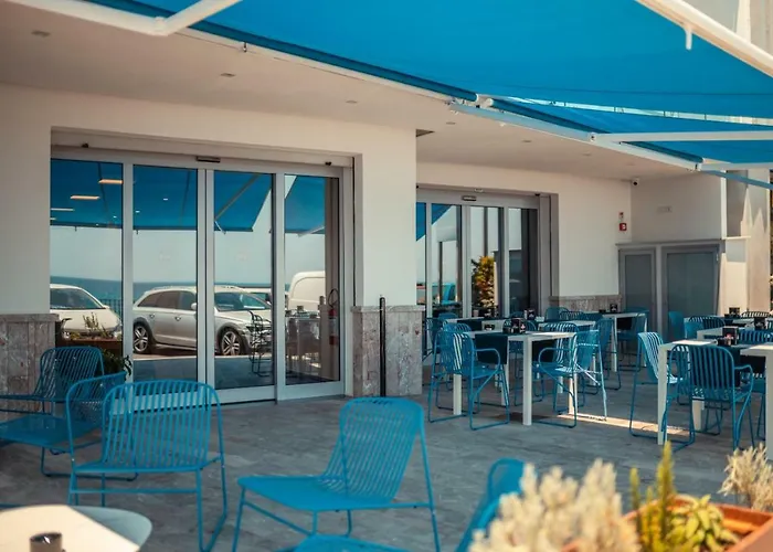 Nautilus Hotel