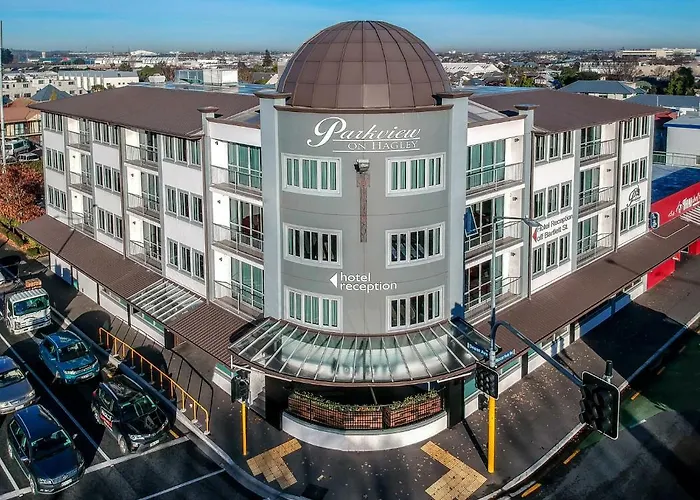 In Luxury hotels Parkview On Hagley