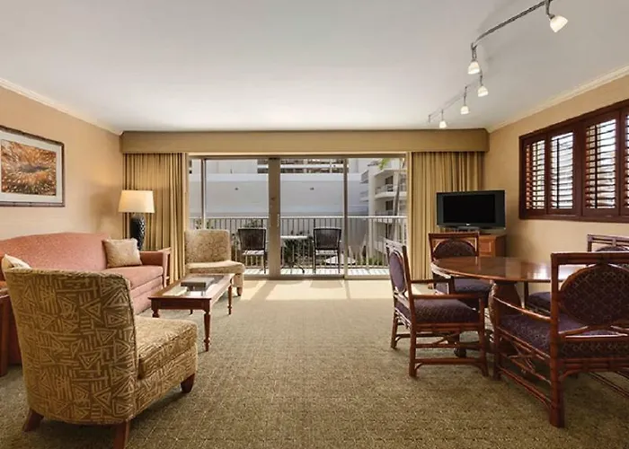 Outrigger Reef Waikiki Beach Resort