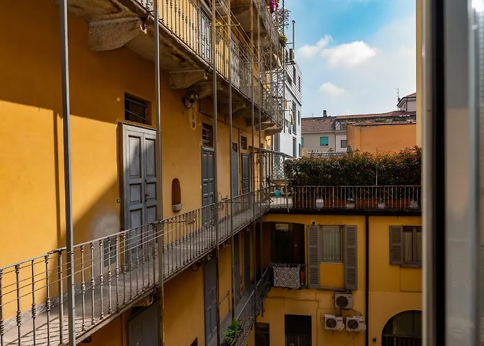 Cabana: La Casetta Di Porta Romana