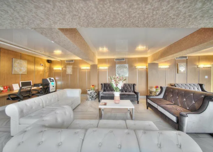 Resort: Galt Villas Hotel