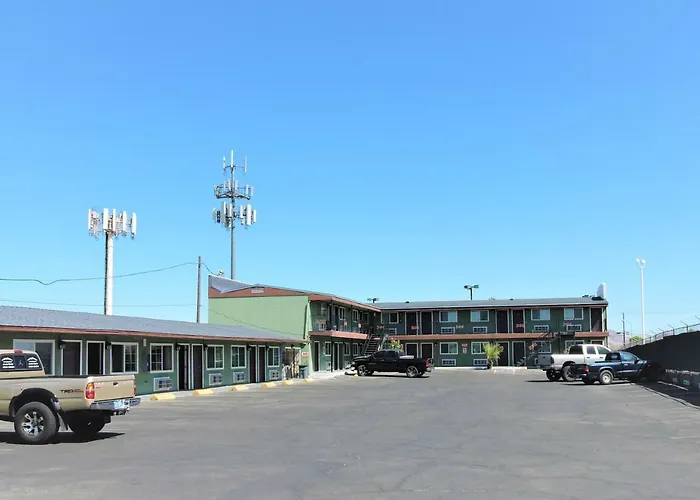  American Inn