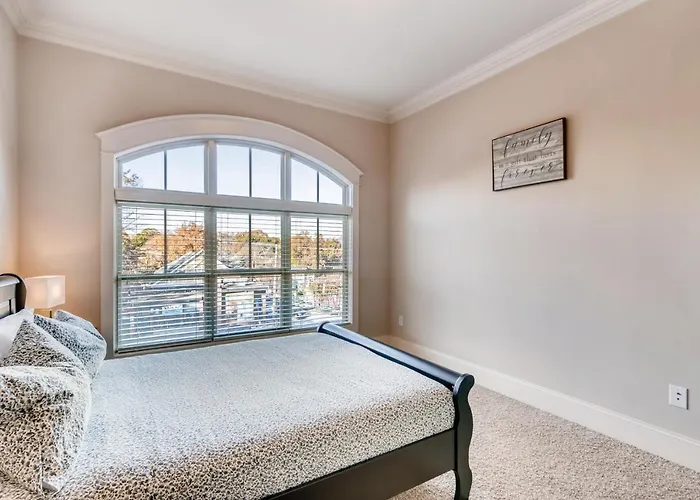 Downtown Atlanta Apartments By 1Sthomerent