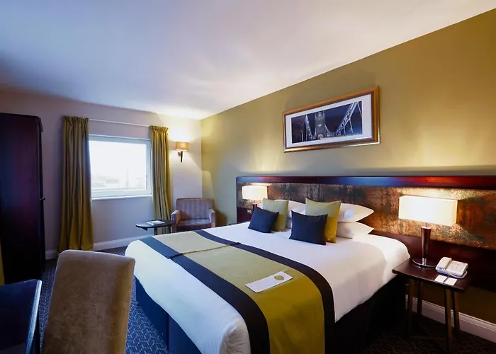 Family Hotel: Stamford Bridge Hotel London